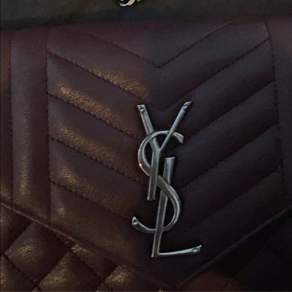 Purse - Picture 2 of 7